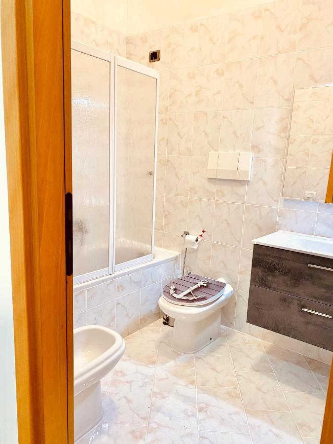 Suite Gaia Bari Bagian luar foto