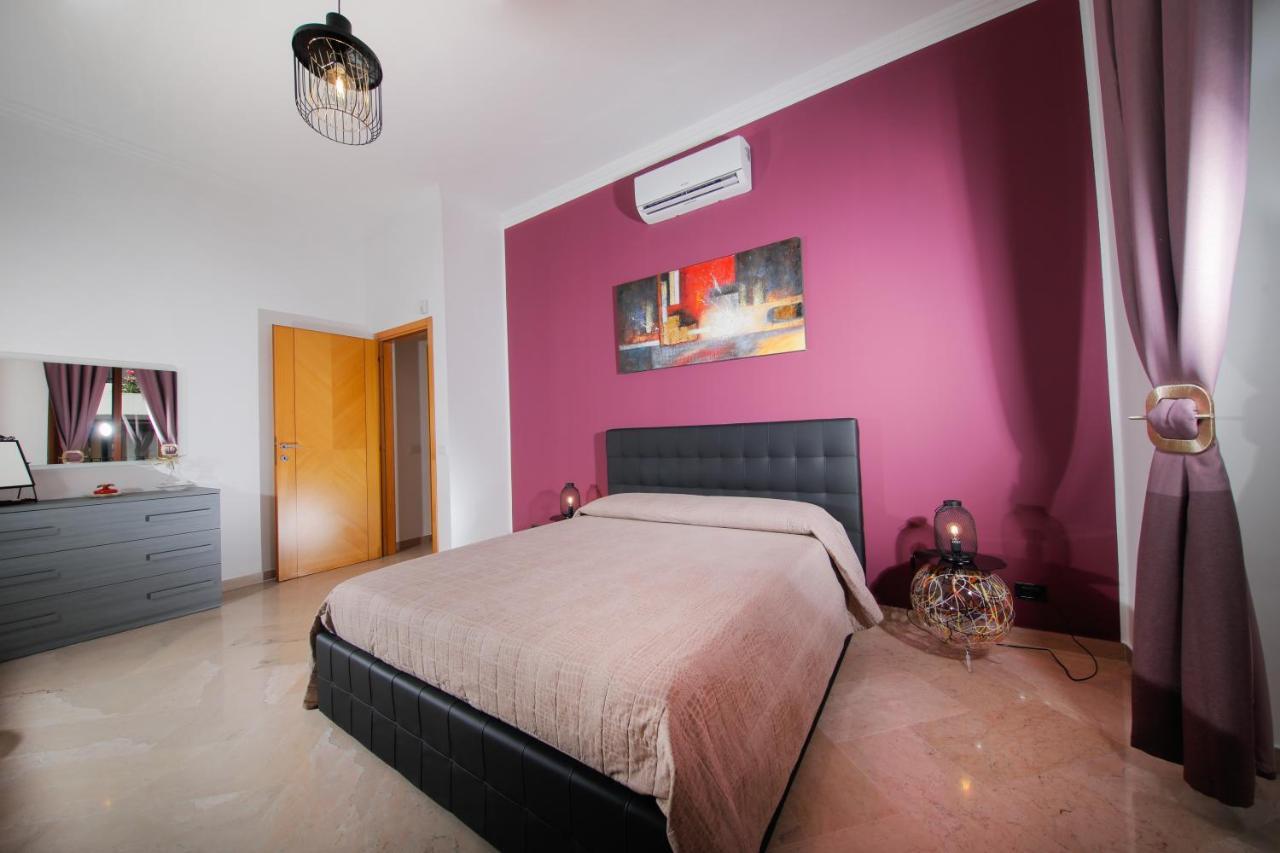 Suite Gaia Bari Bagian luar foto