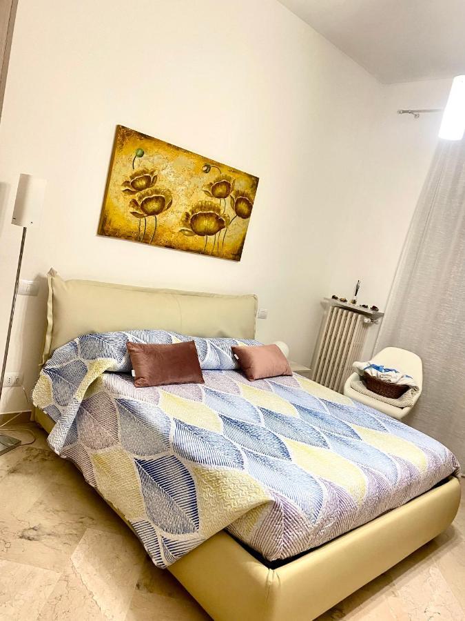Suite Gaia Bari Bagian luar foto